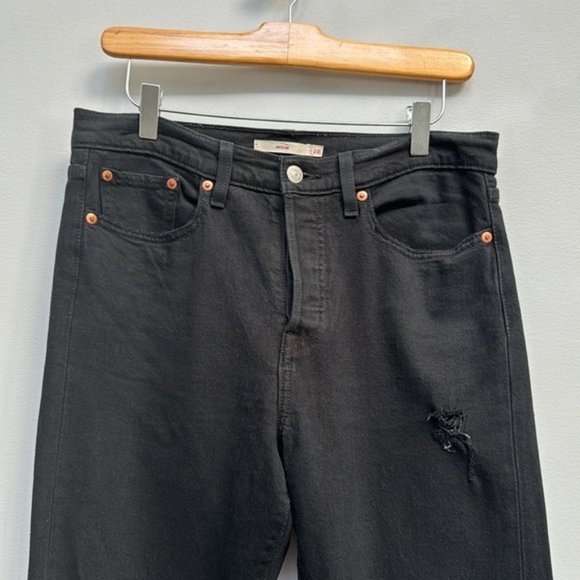Levi’s Black Distressed Wedgie Straight Leg Jeans Size 28 - Picture 3 of 13